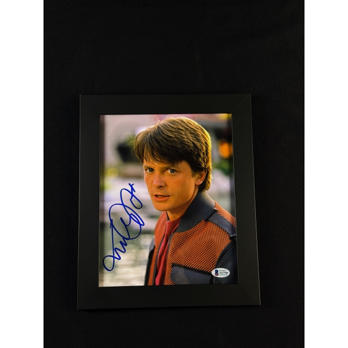 Michael J. Fox Autógrafo Quadro em cena do Filme "De volta para o Futuro".