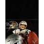 Capacete autografado por Tom Brady e Rob Gronkowski.