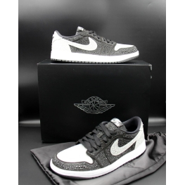 ✨ SWAROVSKI X AIR JORDAN 1 LOW OG