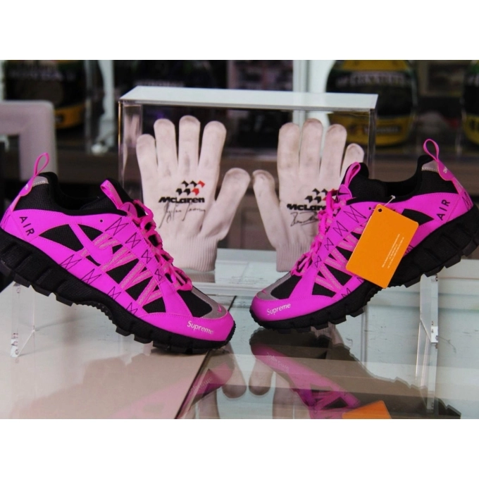 Tênis Supreme x Nike Air Humara '17 Fire Pink. - Collection Prime