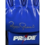 Royce Gracie Autógrafo em Luva de MMA.