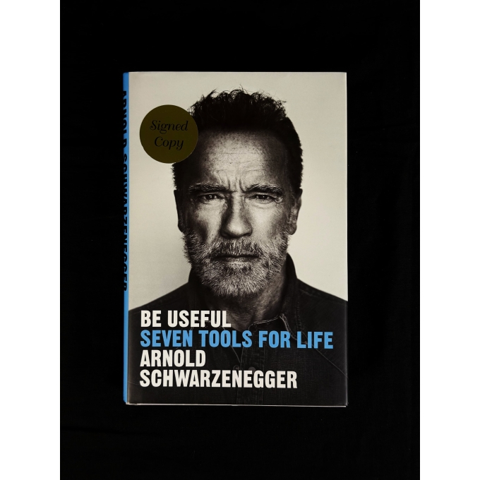 Arnold Schwarzenegger Autógrafo - Livro " Be Useful Seven Tools for Life".