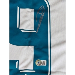 Karim Benzema Autógrafo na Camiseta do Real Madrid.