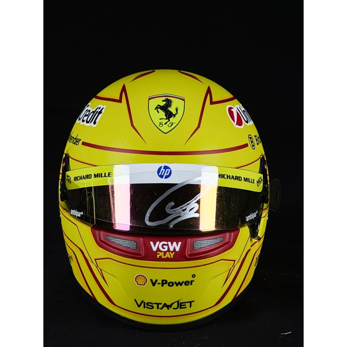 Lewis Hamilton - Capacete Ferrari Autógrafo na Viseira.