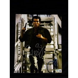 Pierce Brosnan Autógrafo - Foto Icônica "007 GoldenEye (1995)"
