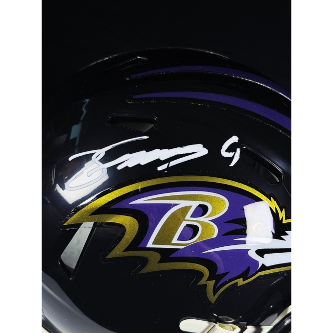 Zay Flowers Autógrafo - Mini Helmet do Baltimore Ravens.