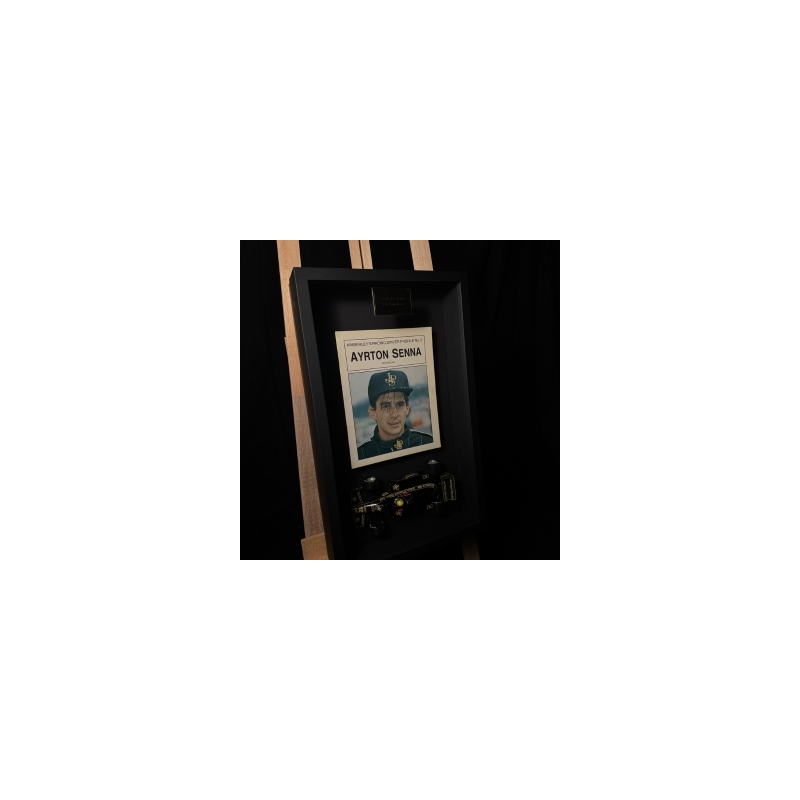 Livro John Player Special autografado por Ayrton Senna – Lotus (1985–1987)