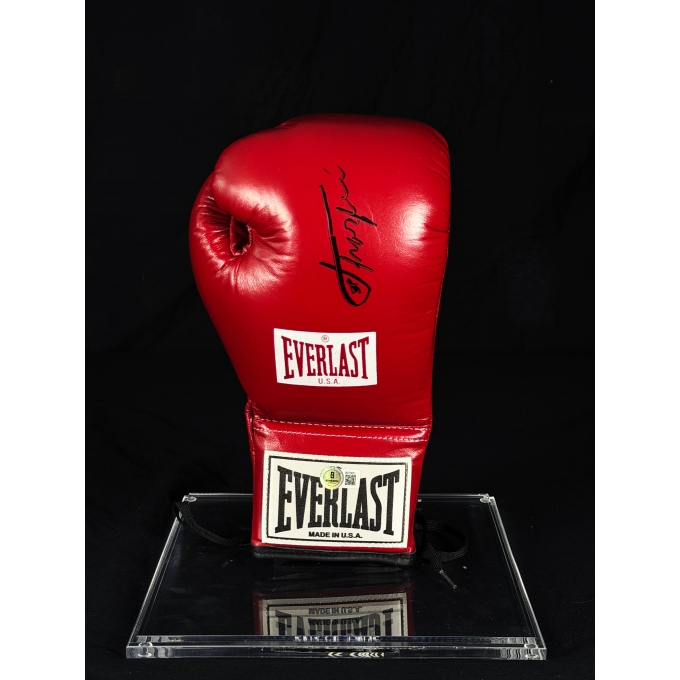 JOE FRAZIER – LUVA DE BOXE AUTOGRAFADA