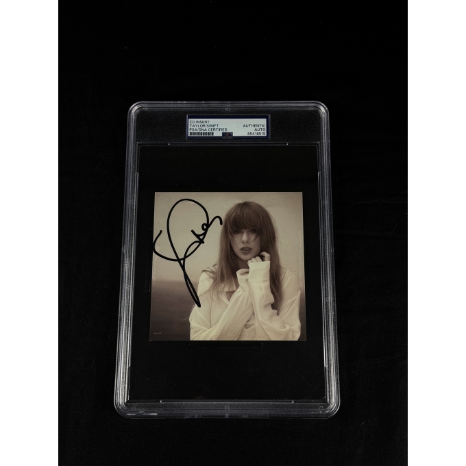 Taylor Swift – Enc arte de CD Autografada | PSA Certified