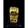 Anderson Silva — Luva Oficial UFC Dourada Autografada