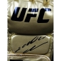 Anderson Silva — Luva Oficial UFC Dourada Autografada