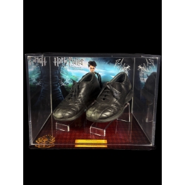 DANIEL RADCLIFFE - SAPATOS ORIGINAIS USADOS EM CENA - EM ACRILICIO PREMIUM