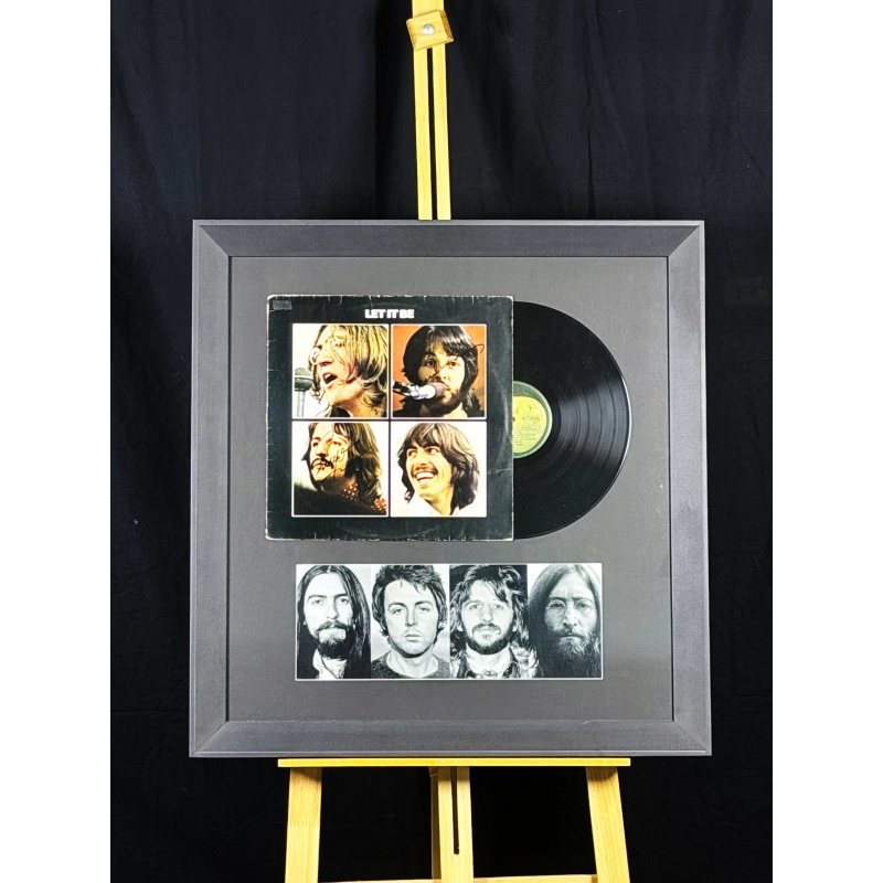 PAUL McCARTNEY, GEORGE HARRISON e RINGO STARR AUTÓGRAFO - VINIL EMOLDURADO "LET IT BE".