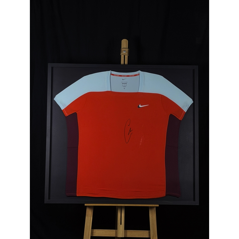 CARLOS ALCARAZ AUTÓGRAFO - CAMISA NIKE VERMELHA E BRANCA - EMOLDURADA