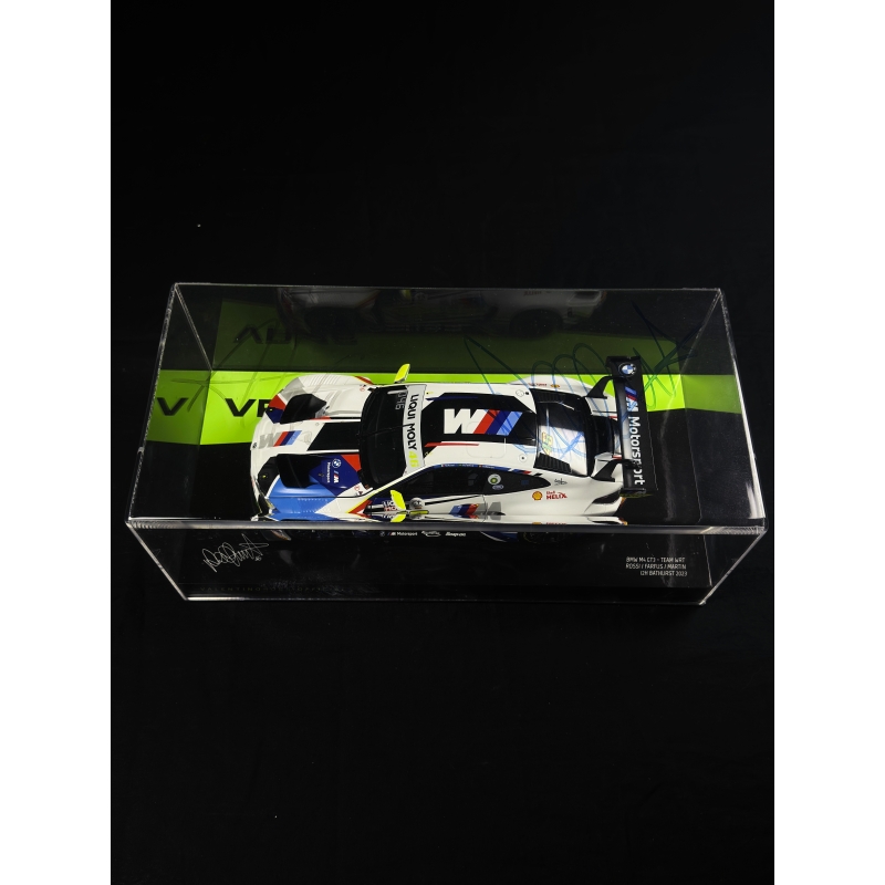VALENTINO ROSSI AUTÓGRAFO – CASE DE ACRILICO BMW M4 GT3 46