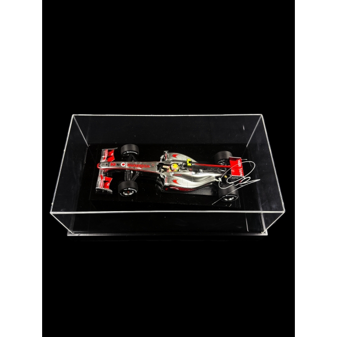 LEWIS HAMILTON AUTÓGRAFO - ACRÍLICO COM MINIATURA MCLAREN MERCEDES