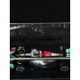 LEWIS HAMILTON AUTÓGRAFO - ACRÍLICO COM MINIATURA MERCEDES
