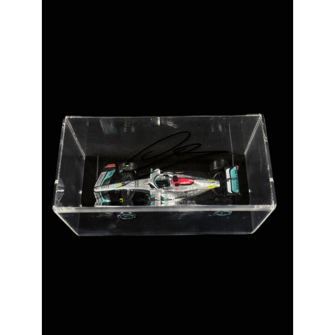 LEWIS HAMILTON AUTÓGRAFO - ACRÍLICO COM MINIATURA MERCEDES