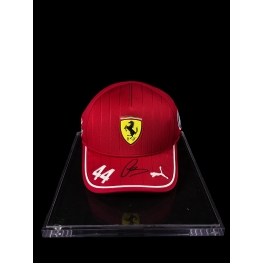 LEWIS HAMILTON AUTÓGRAFO - BONÉ FERRARI