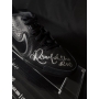 Chuteira autografada por Ronaldinho Gaúcho.