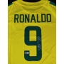 Camiseta Amarela da Seleção Brasileira autografada por Ronaldo Nazário, "O Fenômeno".
