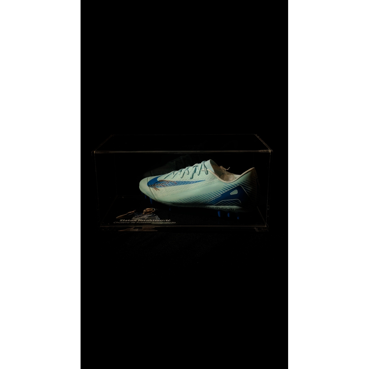 ZLATAN IBRAHIMOVIC AUTÓGRAFO - CHUTEIRA NIKE