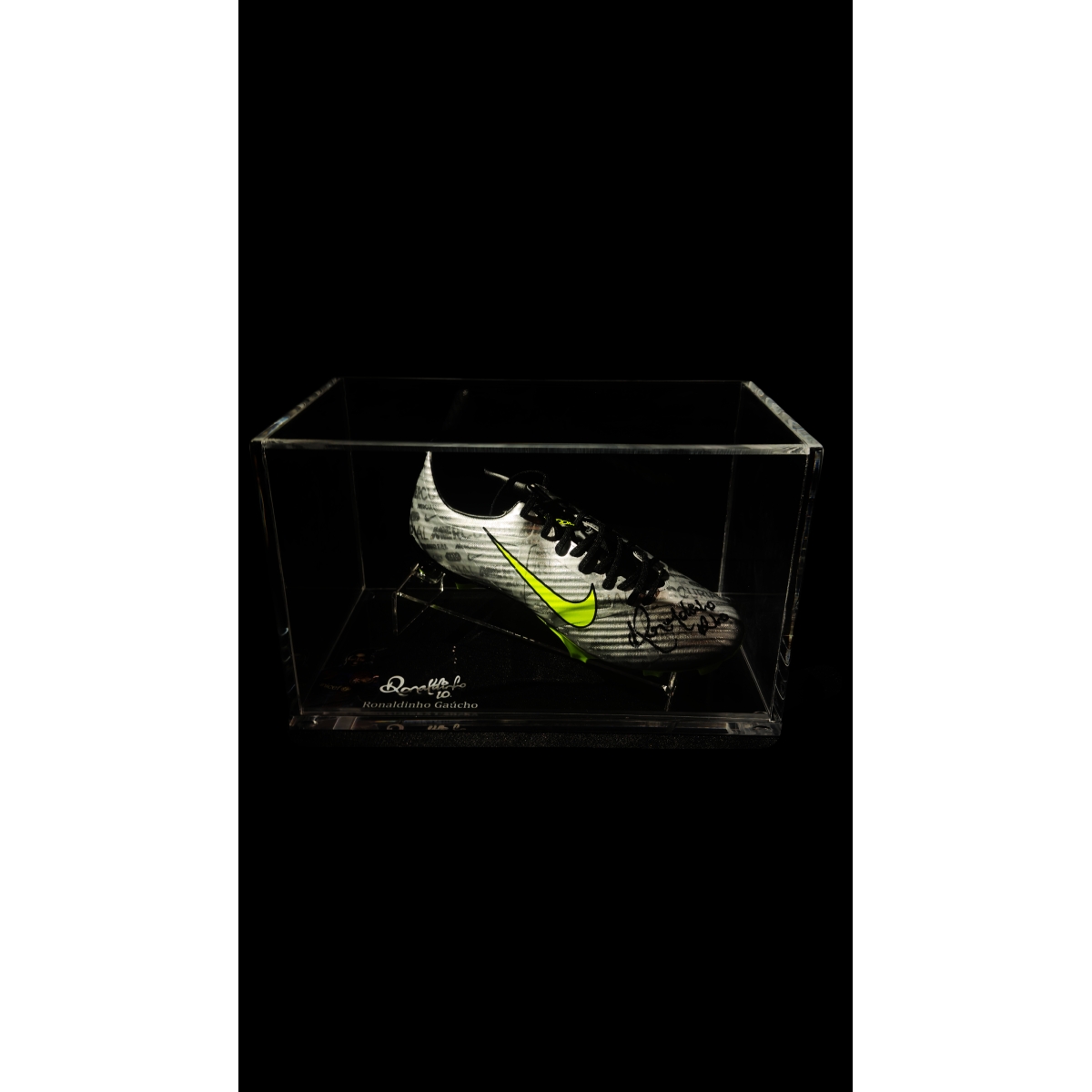 RONALDINHO GAÚCHO AUTÓGRAFO - CHUTEIRA NIKE