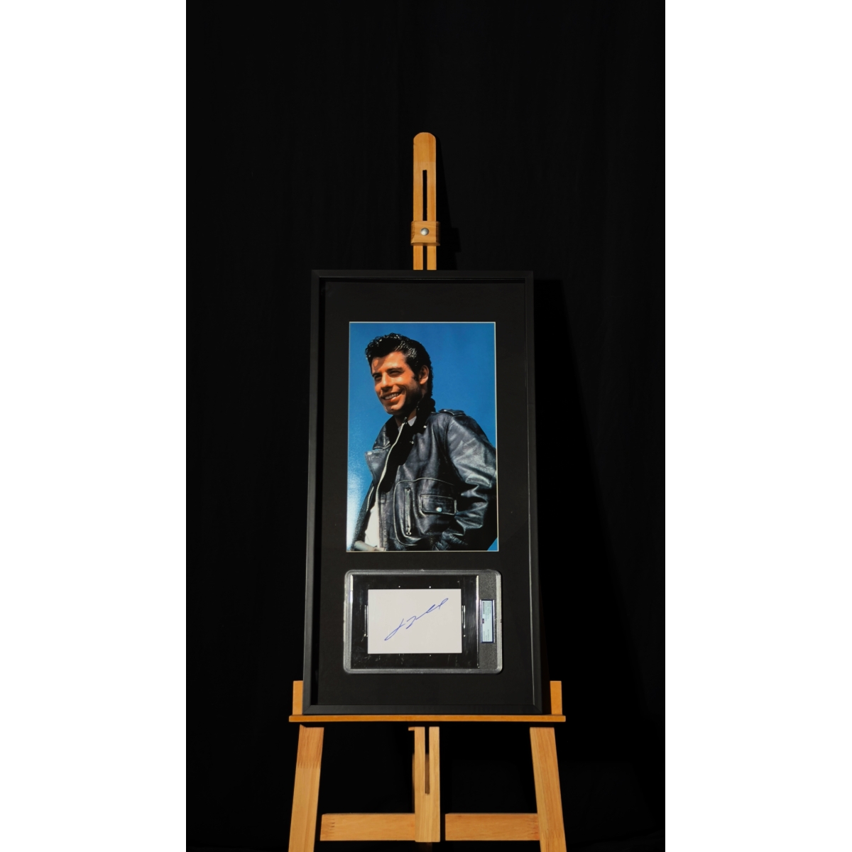 JOHN TRAVOLTA AUTÓGRAFO – ASSINATURA ORIGINAL