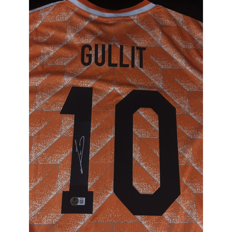 Camiseta da Seleção da Holanda autografada por Gullit.