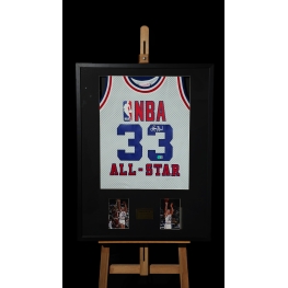 LARRY BIRD AUTÓGRAFO – JERSEY ALL-STAR 33
