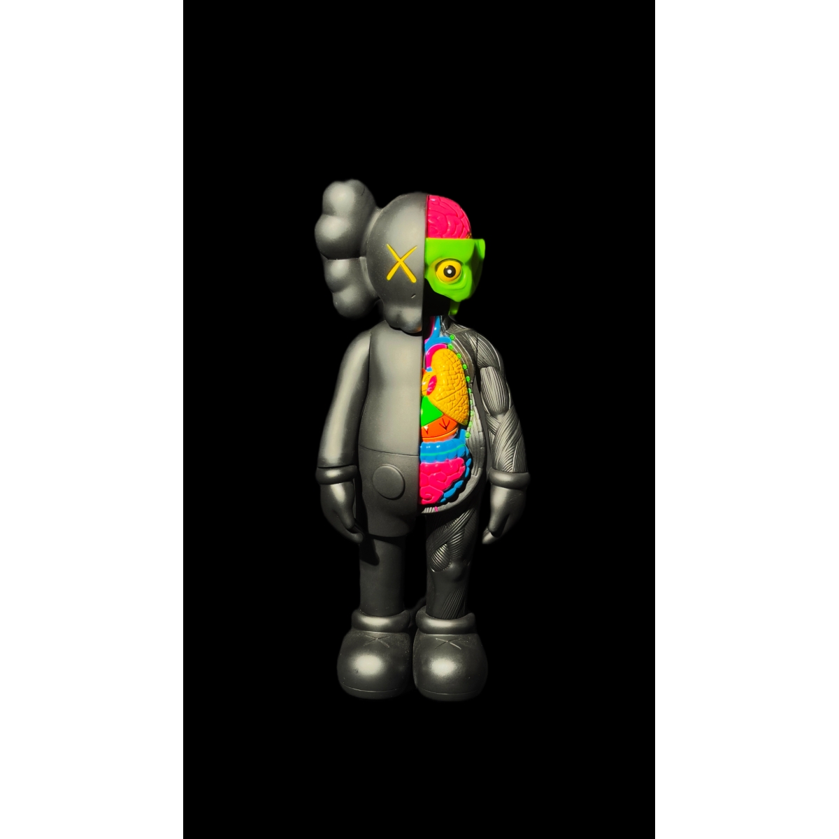 KAWS DISSECTED COMPANION – FIGURA COLECIONÁVEL BLACK