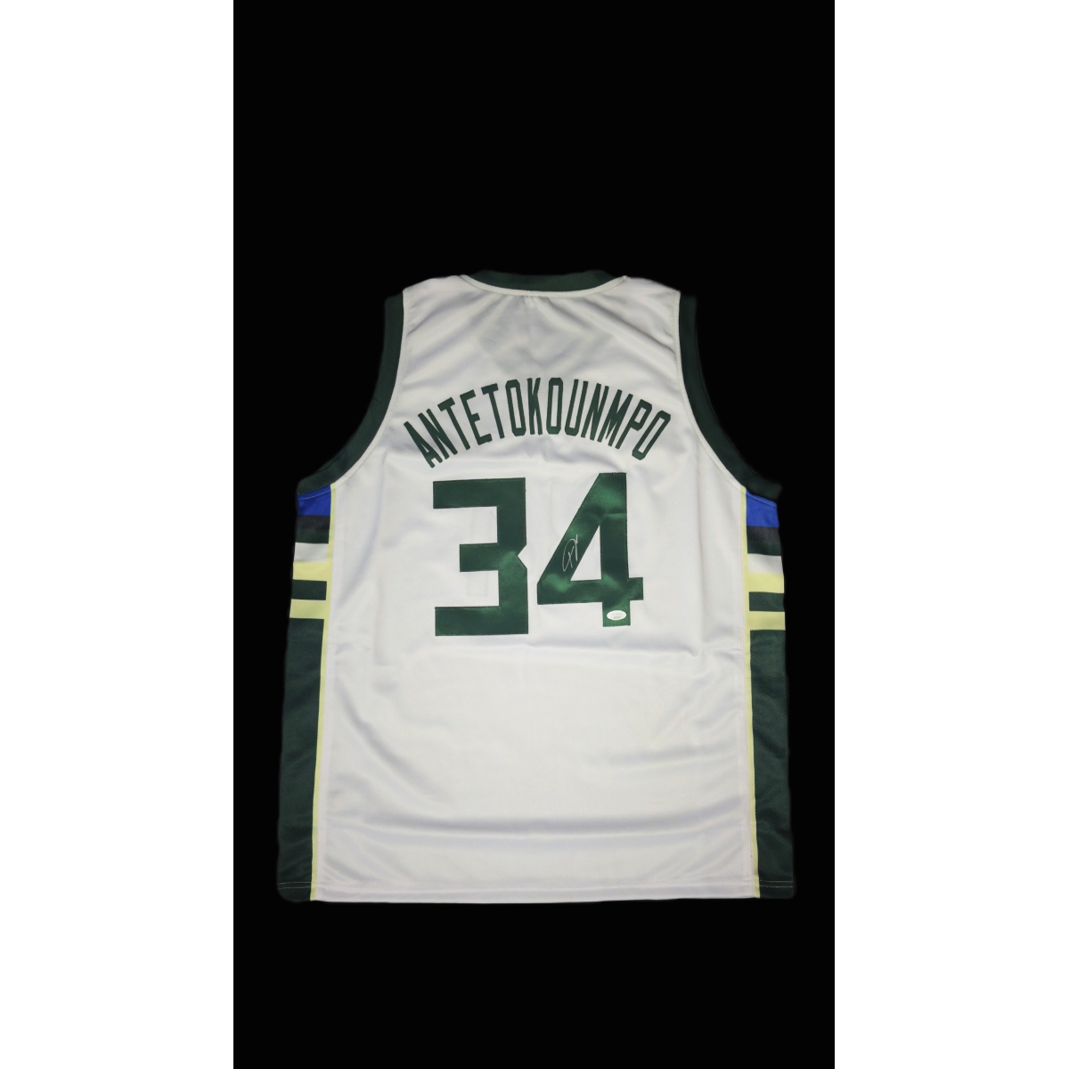 GIANNIS ANTETOKOUNMPO AUTÓGRAFO – JERSEY DO MILWAUKEE BUCKS