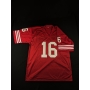Camiseta de Futebol Americano autografada por Joe Montana.