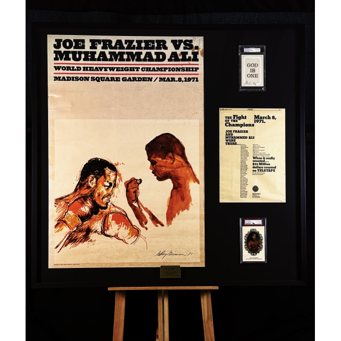 Joe Frazier vs Muhammad Ali autógrafos enquadrados em pôster da luta de 8 de Março de 1971.