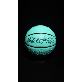 LARRY BIRD E MAGIC JOHNSON AUTÓGRAFOS - BOLA DE BASQUETE TIFFANY & CO.