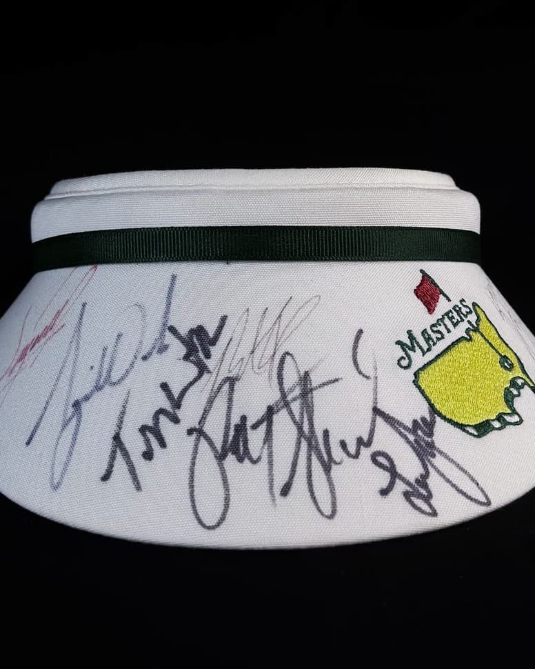Viseira autografada por lendas do golfe – Masters Tournament 1995-96, Lendas do Golfe