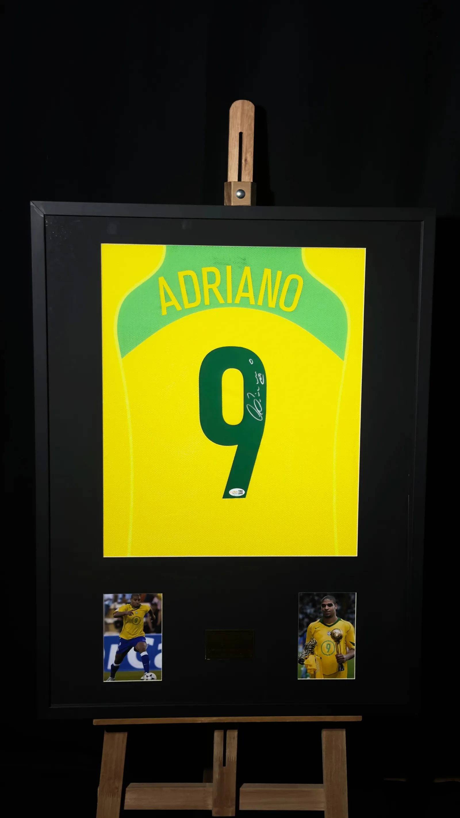 Adriano Imperador autógrafo – camisa Brasil amarela, Adriano Imperador