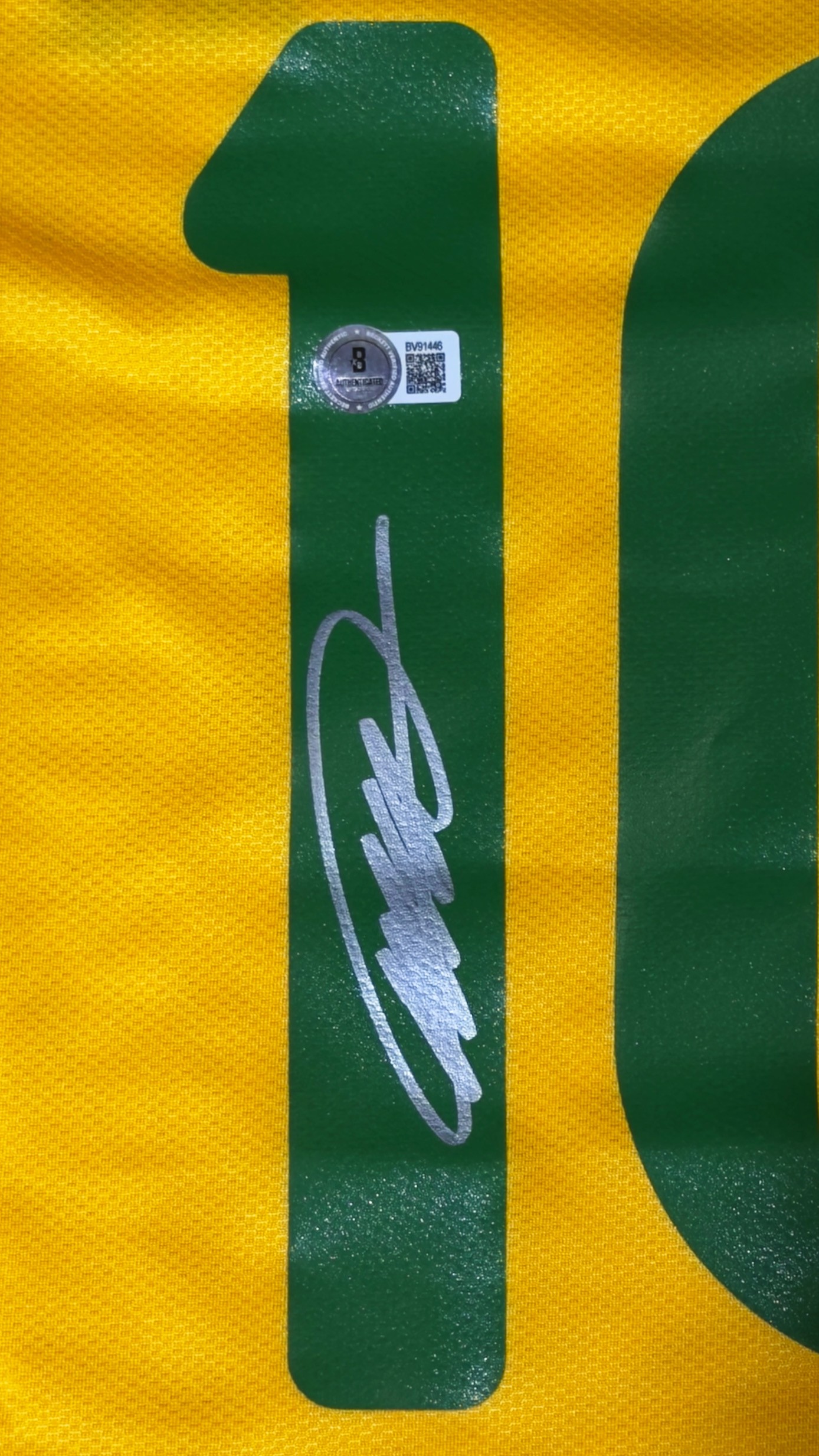 Kaká autógrafo – camisa Brasil amarela, Kaká