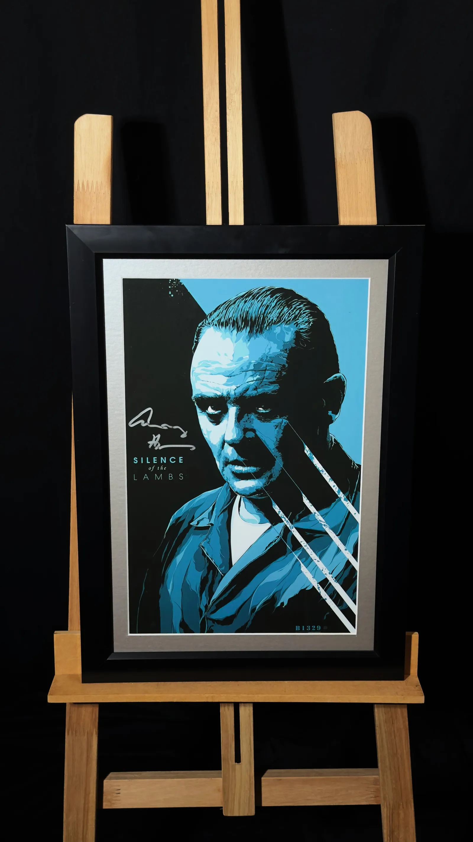 Anthony Hopkins autógrafo – pôster "Silence of the Lambs" enquadrado, Anthony Hopkins