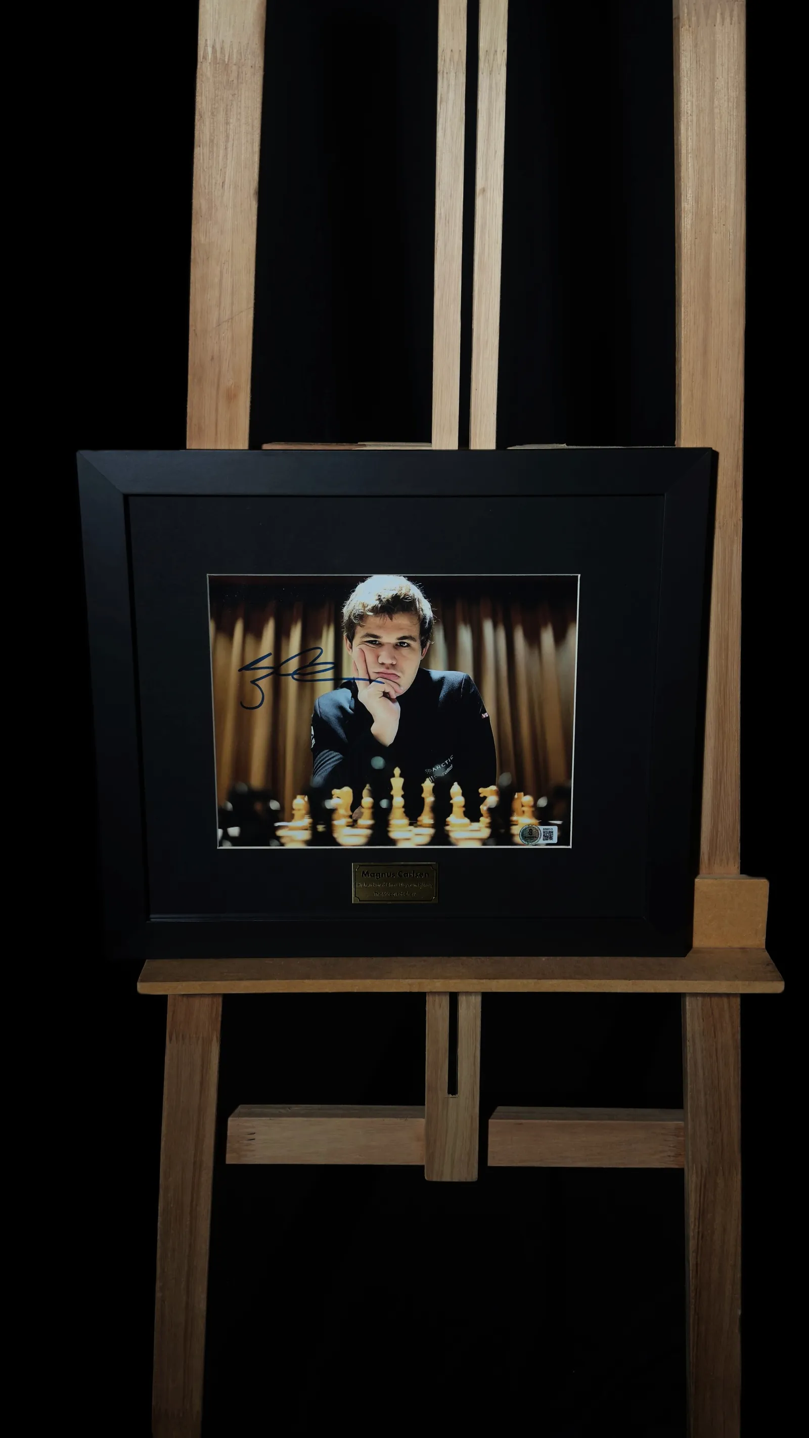 Magnus Carlsen autógrafo – foto "Ready for Challenge", Magnus Carlsen