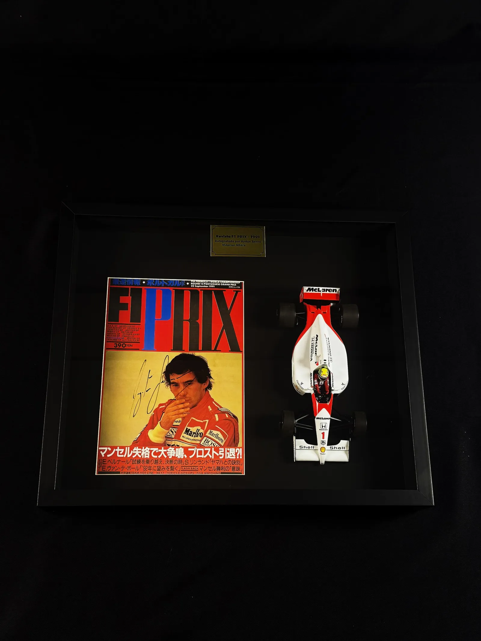 Ayrton Senna – revista F1 Prix emoldurada e autografada, Ayrton Senna