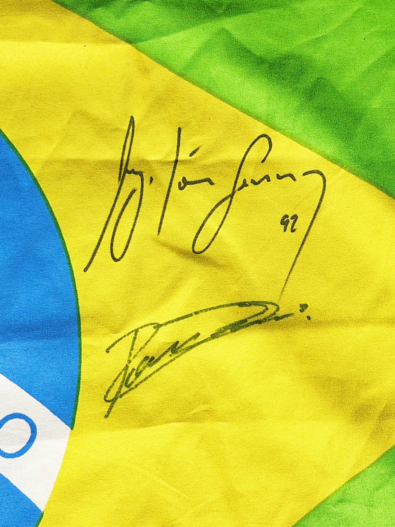 Ayrton Senna autógrafo – bandeira do Brasil, Ayrton Senna