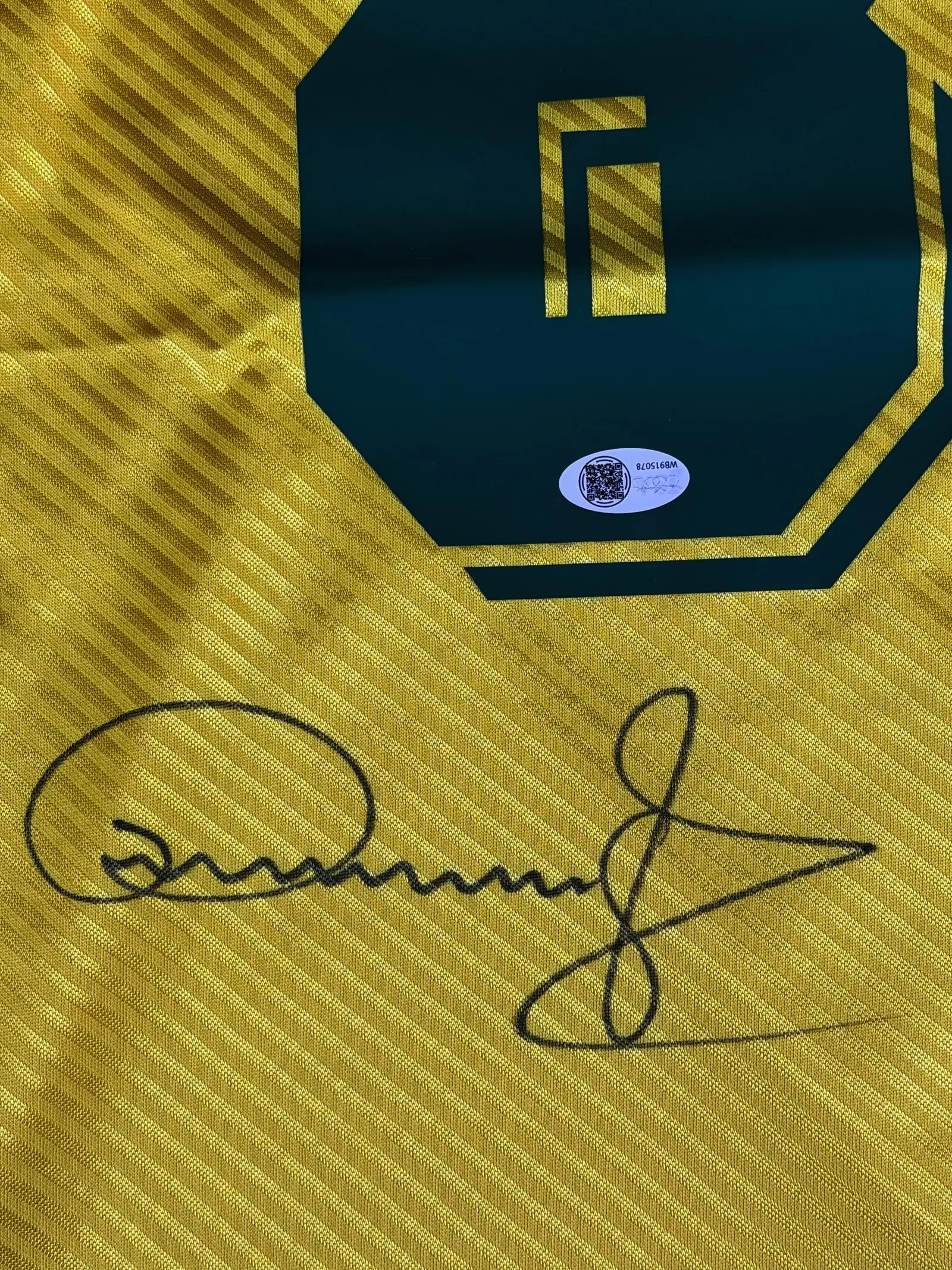 Dunga autógrafo – camisa amarela da Seleção Brasileira, Dunga
