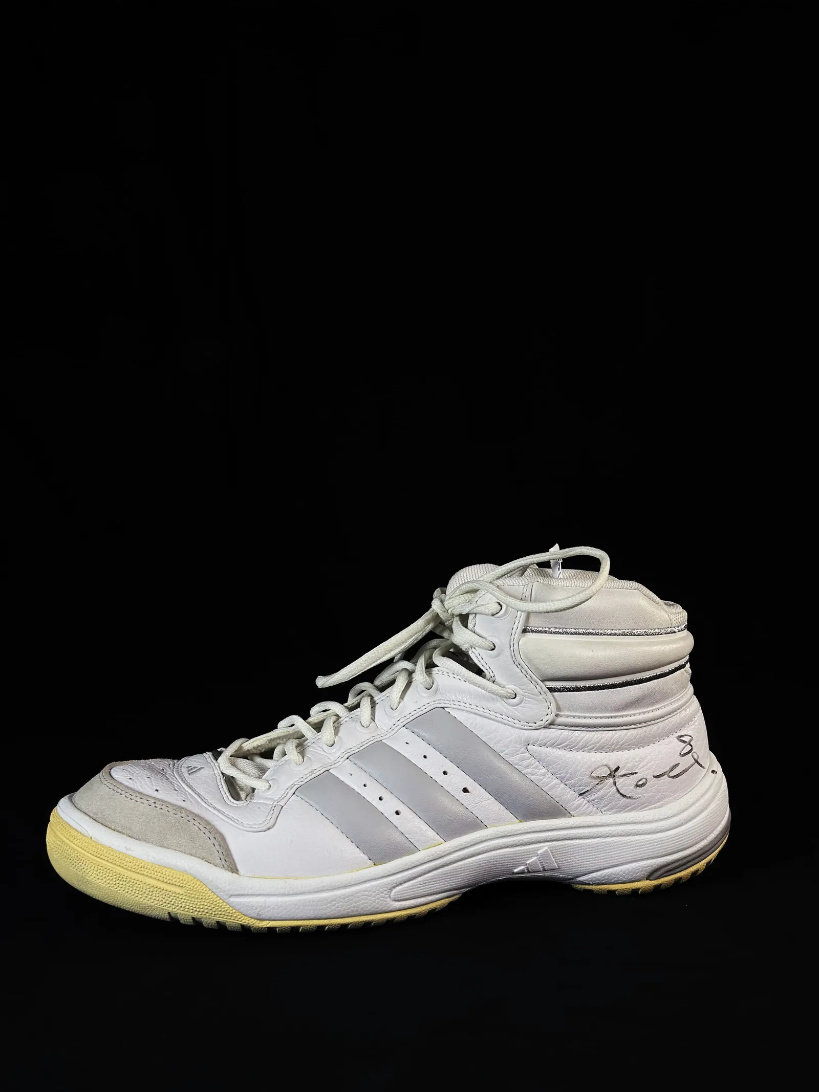 Kobe Bryant autógrafo – tênis de basquetebol, Kobe Bryant