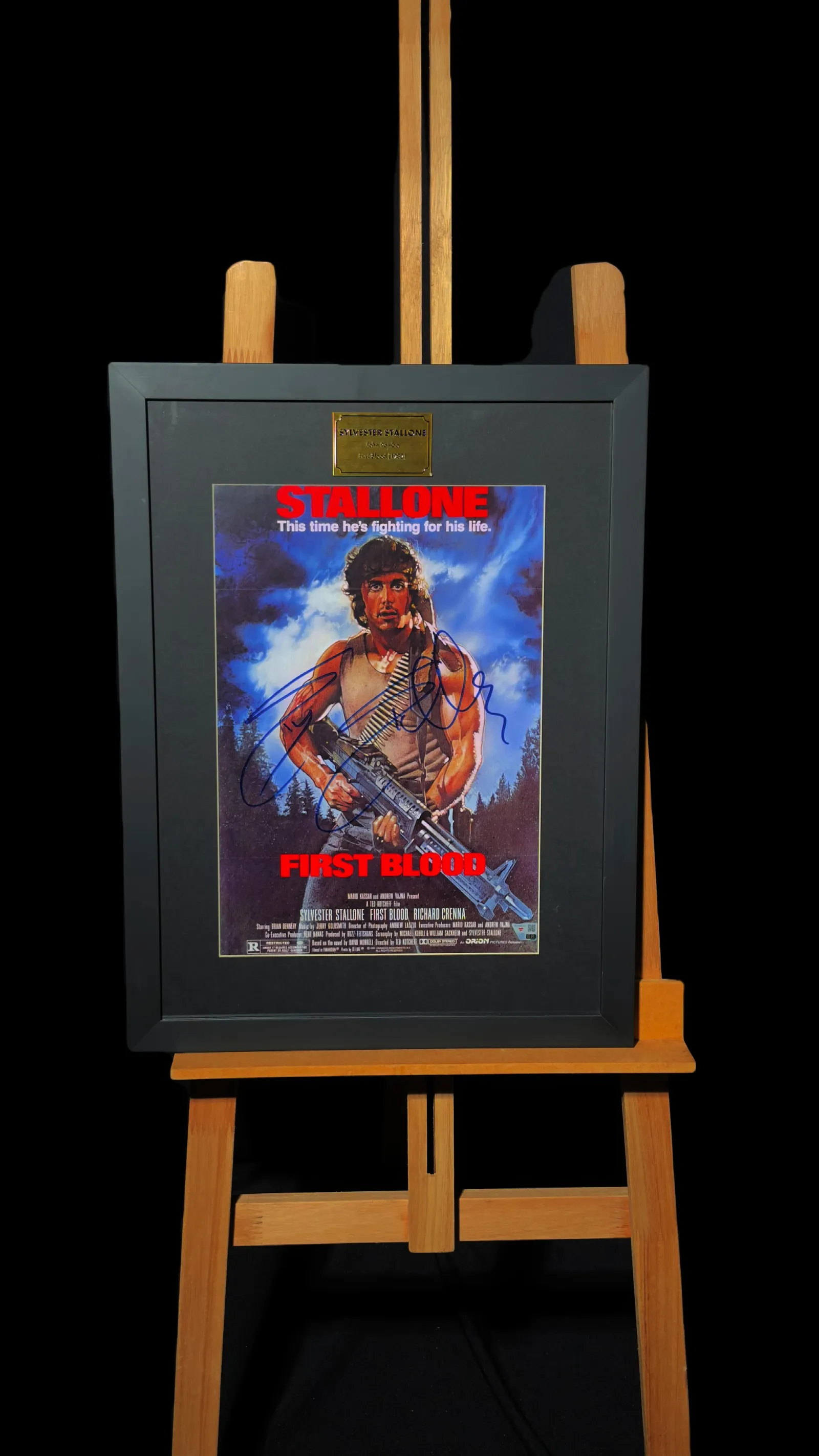 Sylvester Stallone autógrafo – pôster “First Blood” (Rambo), Sylvester Stallone