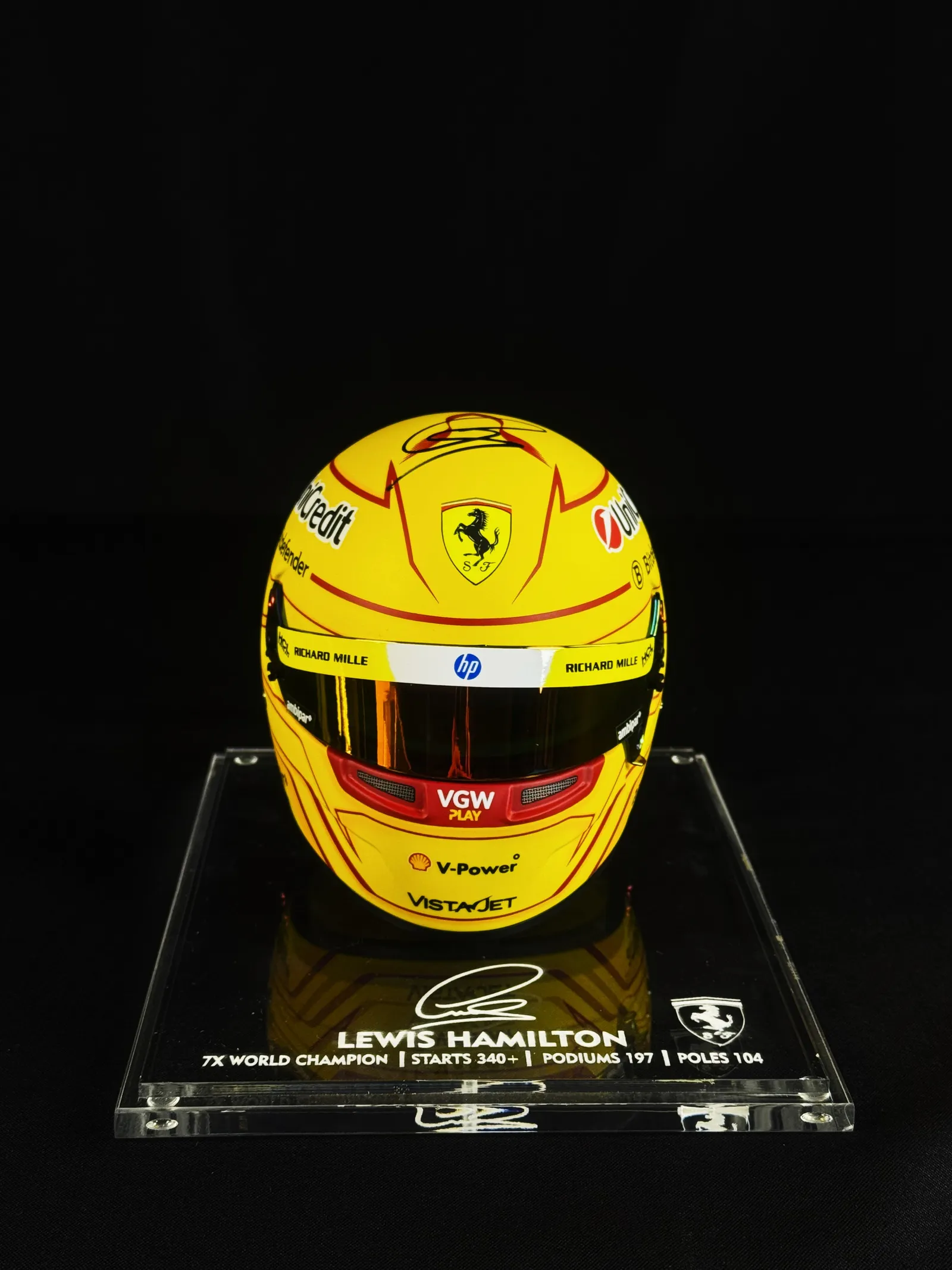 Lewis Hamilton autógrafo – mini capacete, Lewis Hamilton