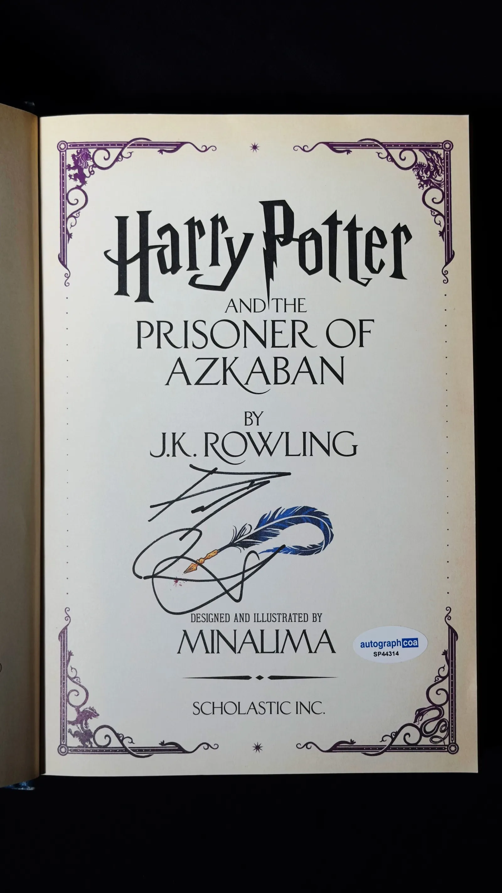 Daniel Radcliffe autógrafo – Harry Potter and the Prisoner of Azkaban (Minalima Edition), Daniel Radcliffe
