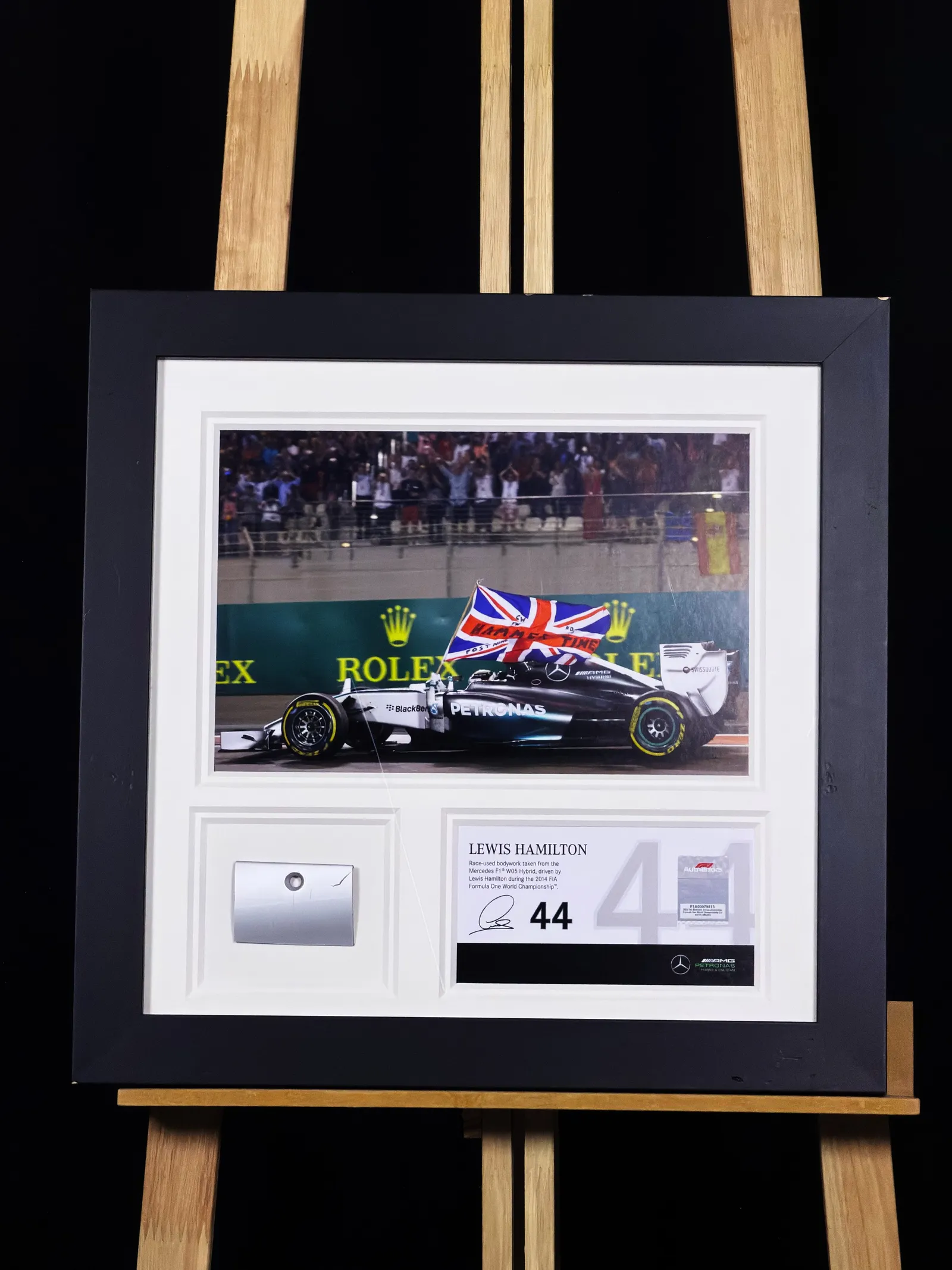 Lewis Hamilton usado em corrida – parte da carroceria Mercedes W05, Lewis Hamilton