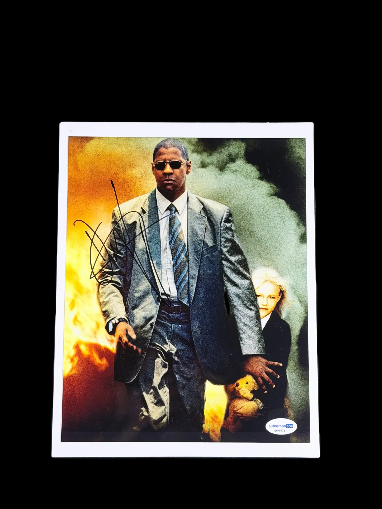 Denzel Washington autógrafo – foto John Creasy (Chamas da Vingança), Denzel Washington