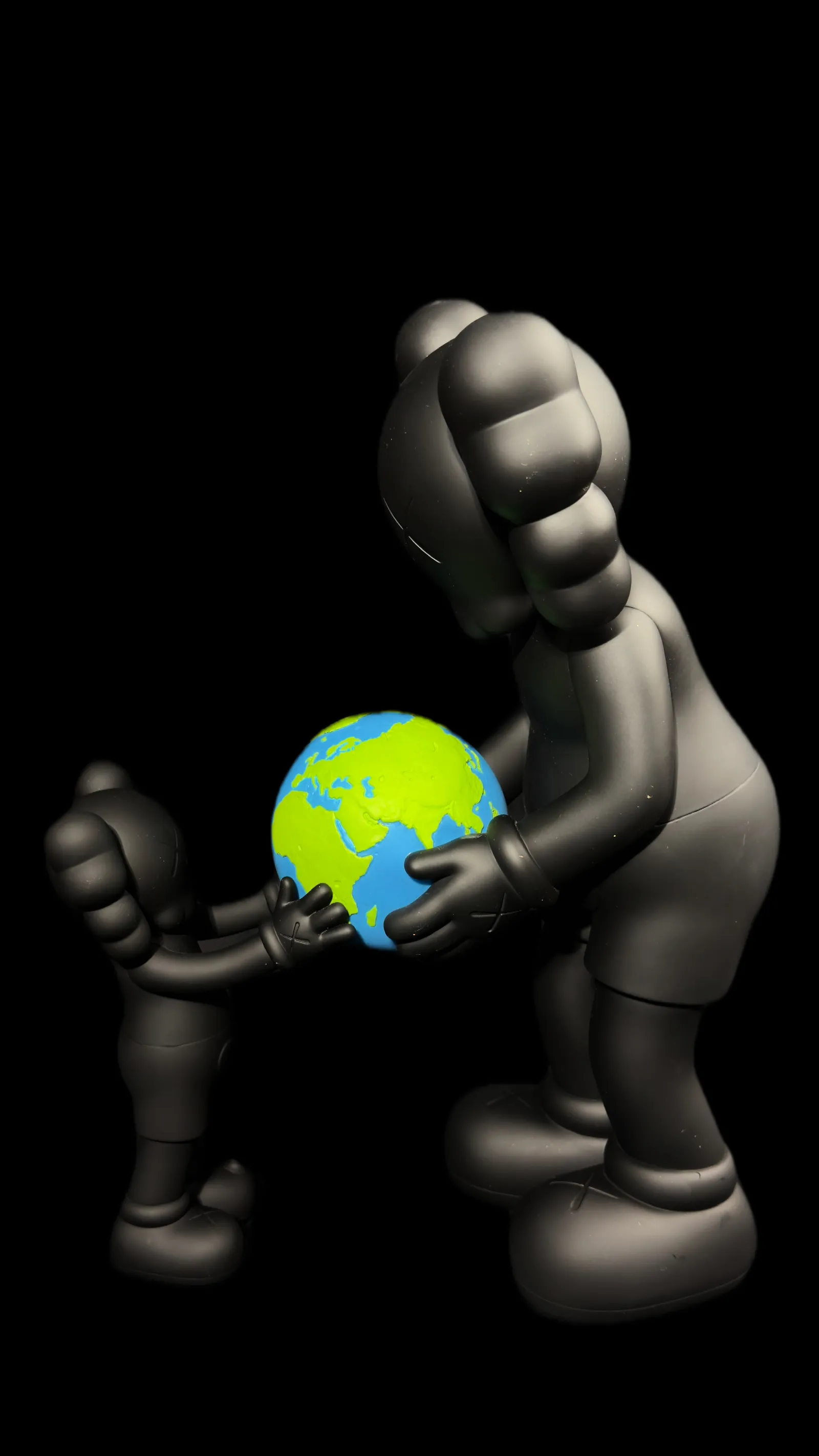 KAWS The Promise – figura colecionável Black, KAWS